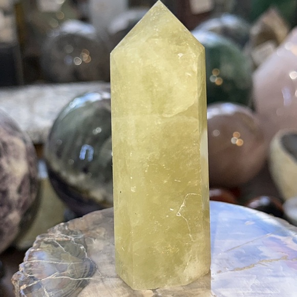 🔥SALE🔥 Smokey Quartz Crystal Point With Sparkles And Rainbows! - Picture 3 of 11